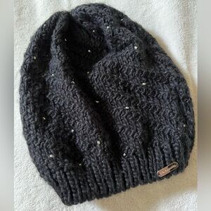 Steve Madden Knitted Beanie